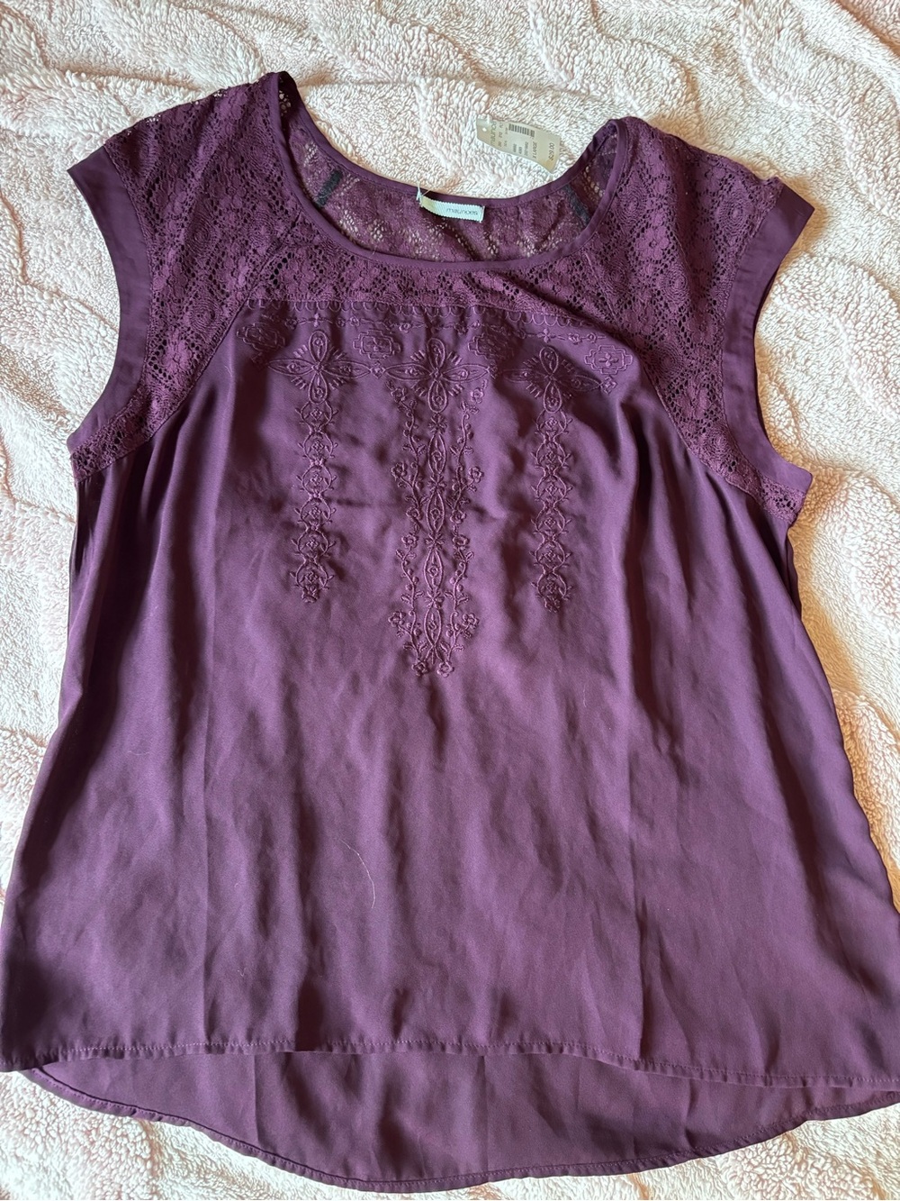 NWT Maurices Plum Lace-Accent Embroidered Cap-Sleeve Blouse